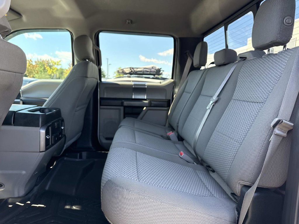 Used 2017 Ford F150 XLT w/ Equipment Group 302A Luxury AWD/4WD image 11