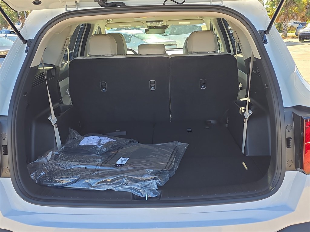 New 2026 Kia Sorento S image 12