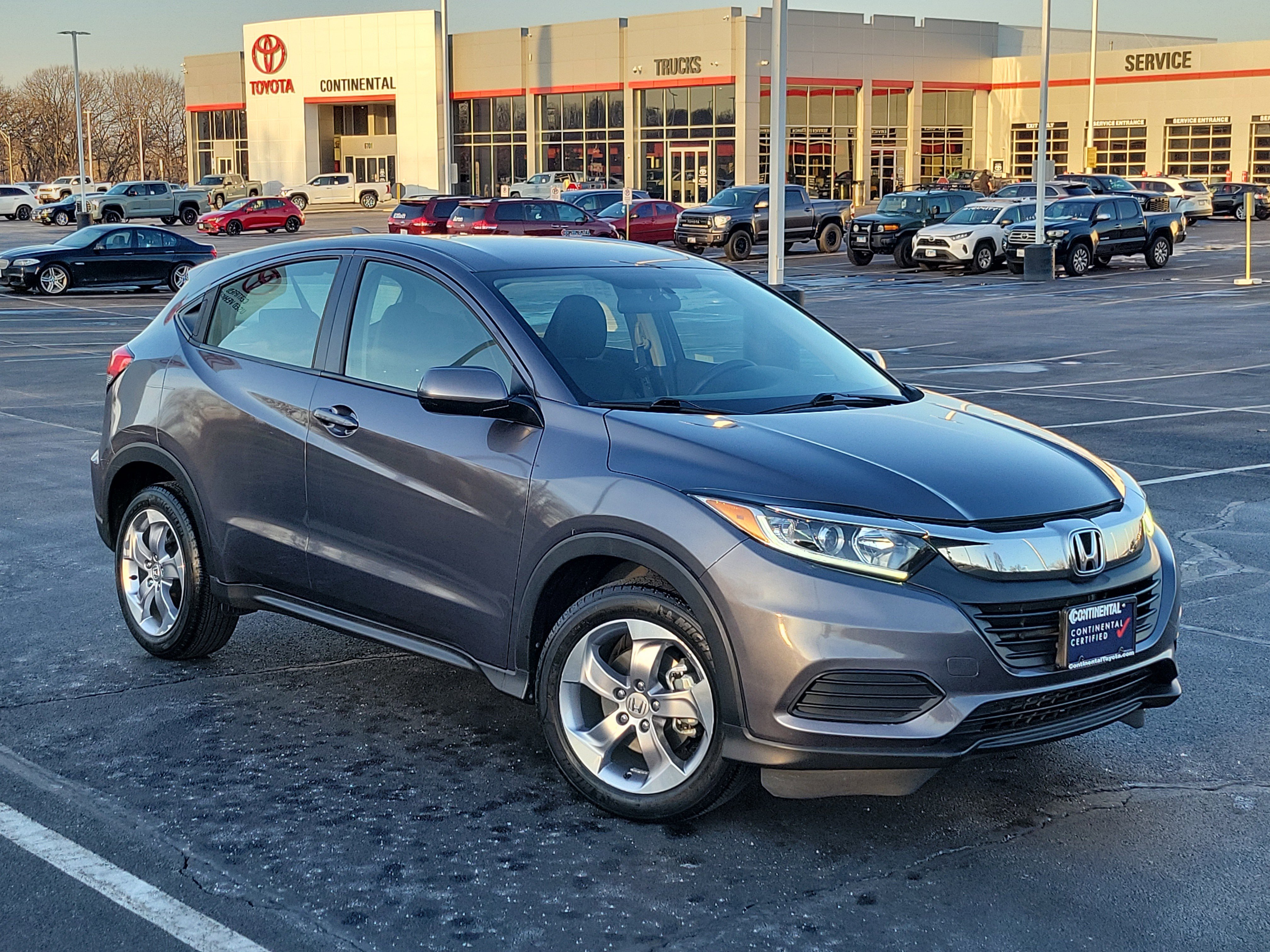 Used 2021 Honda HR-V LX image 2