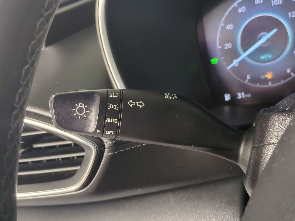 Certified 2022 Hyundai Santa Fe SEL Premium image 31
