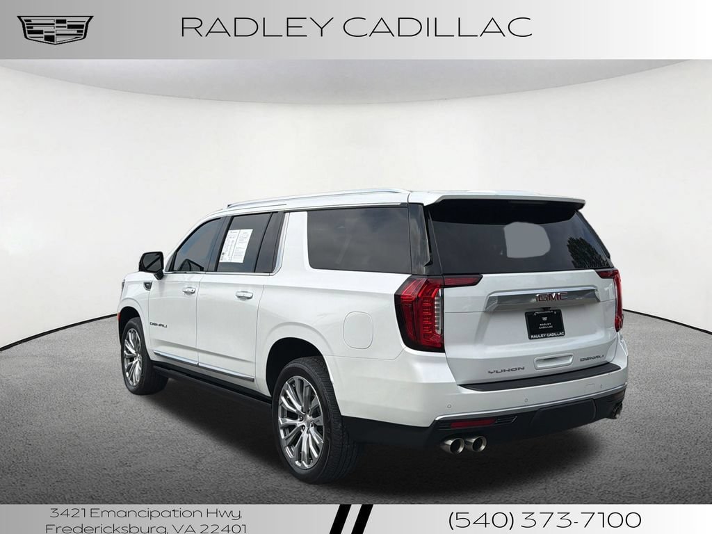 Used 2022 GMC Yukon XL Denali AWD/4WD image 17