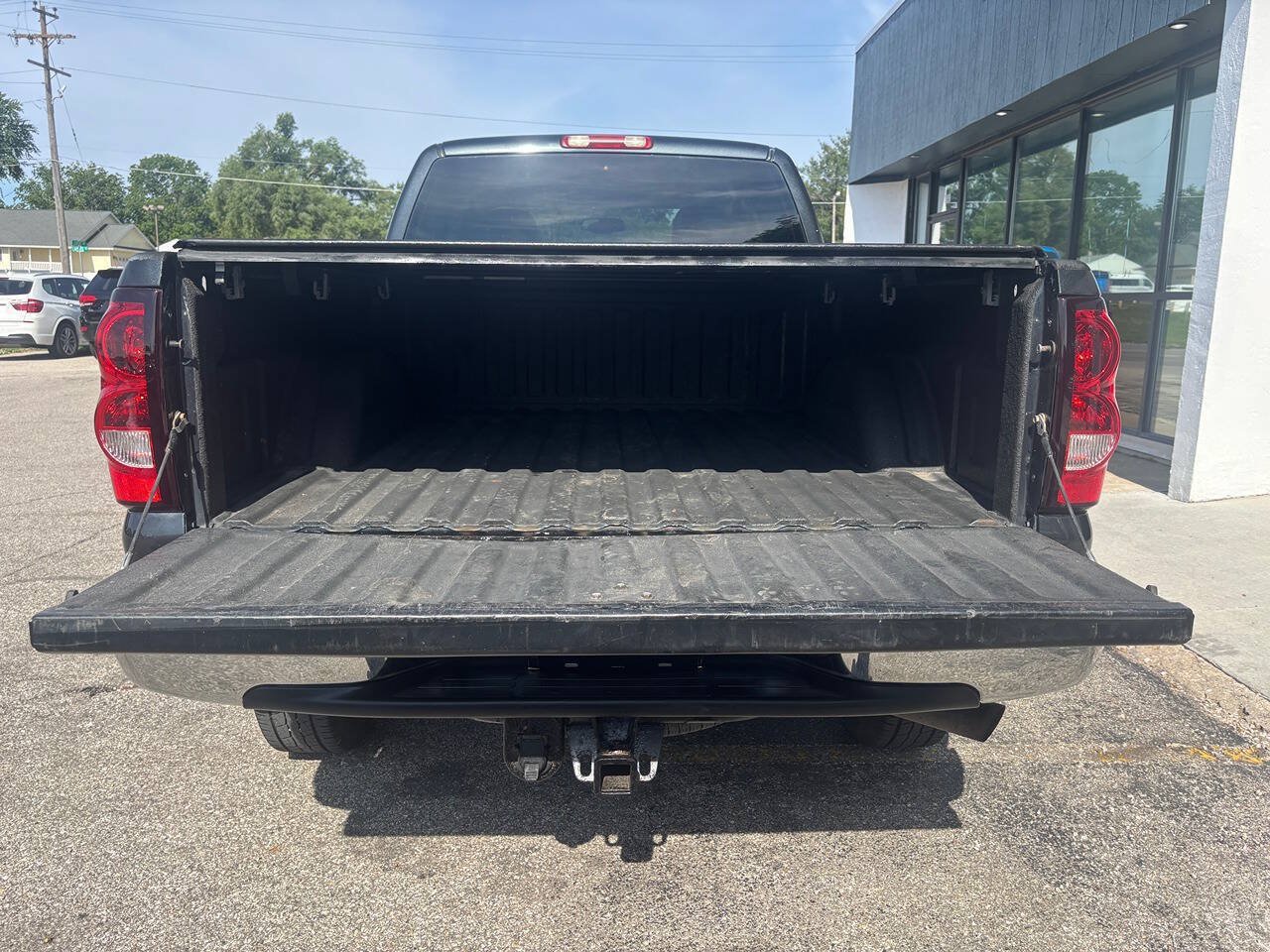 Used 2005 Chevrolet Silverado 2500 LS AWD/4WD image 9
