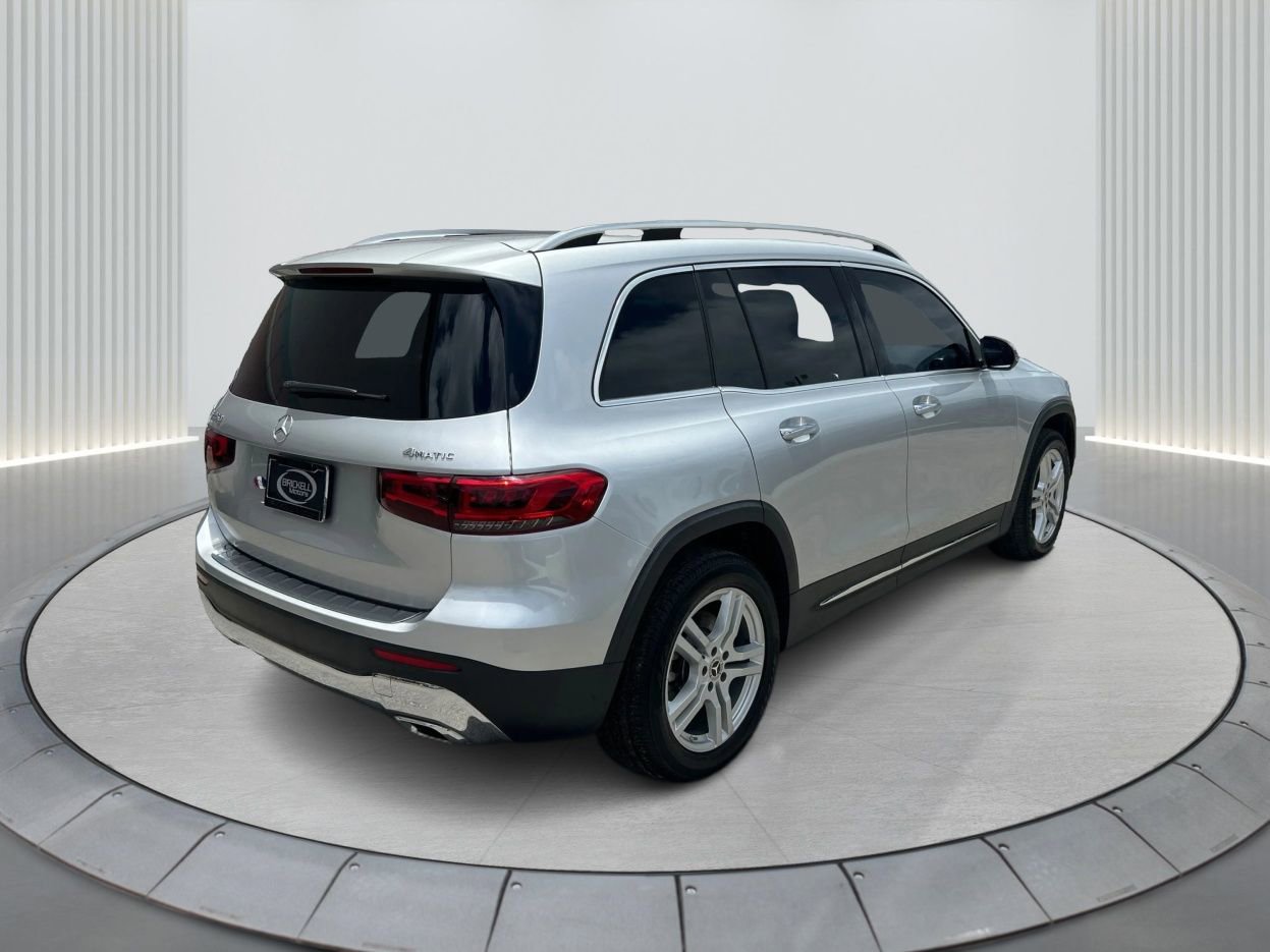 Used 2021 Mercedes-Benz GLB 250 4MATIC w/ Premium Package image 6