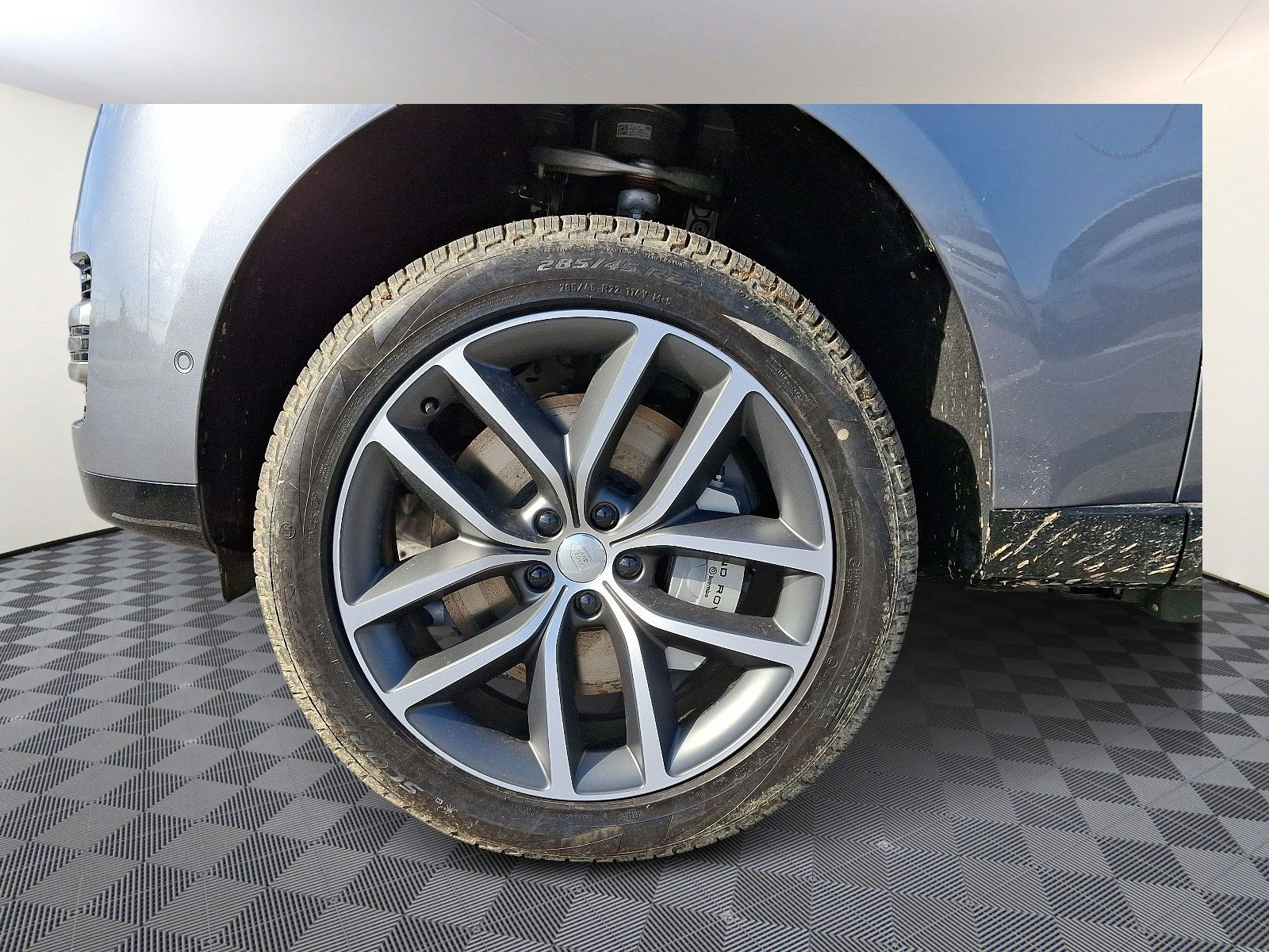 New 2025 Land Rover Range Rover SE image 6