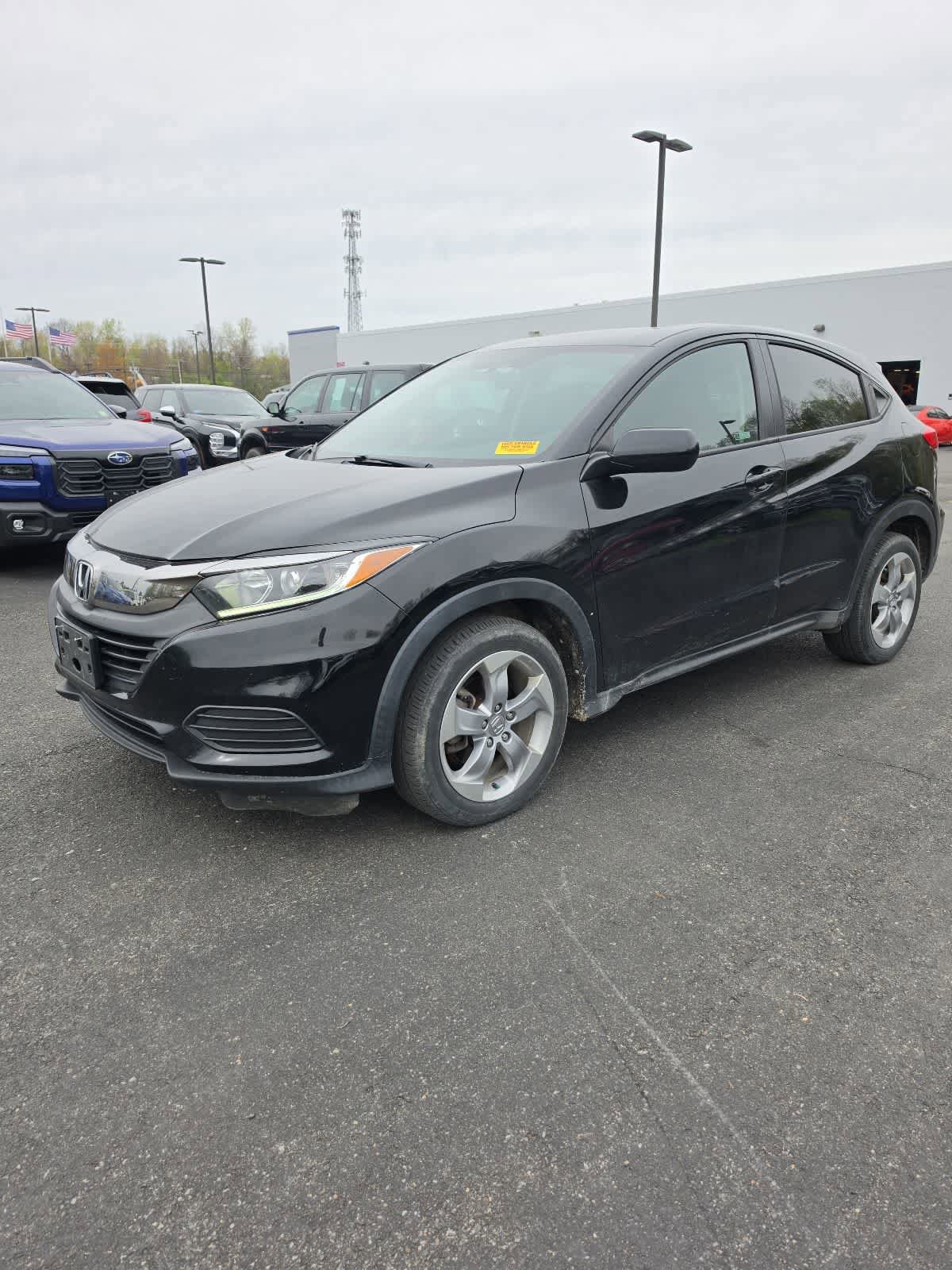 Used 2019 Honda HR-V LX image 1
