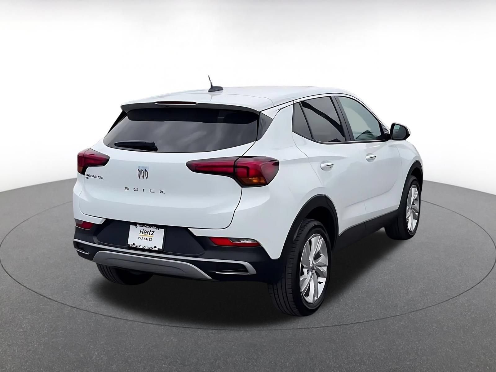 Used 2025 Buick Encore GX Preferred AWD/4WD image 13