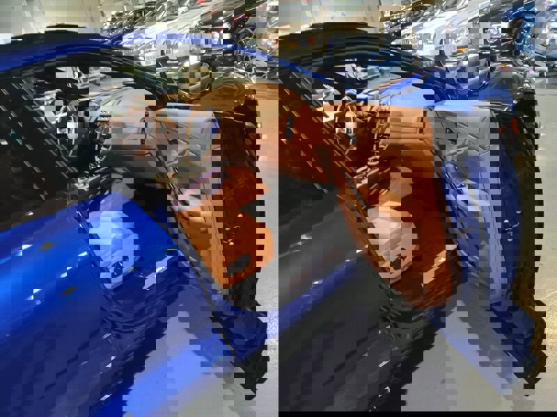 Used 2021 Aston Martin DBX image 33