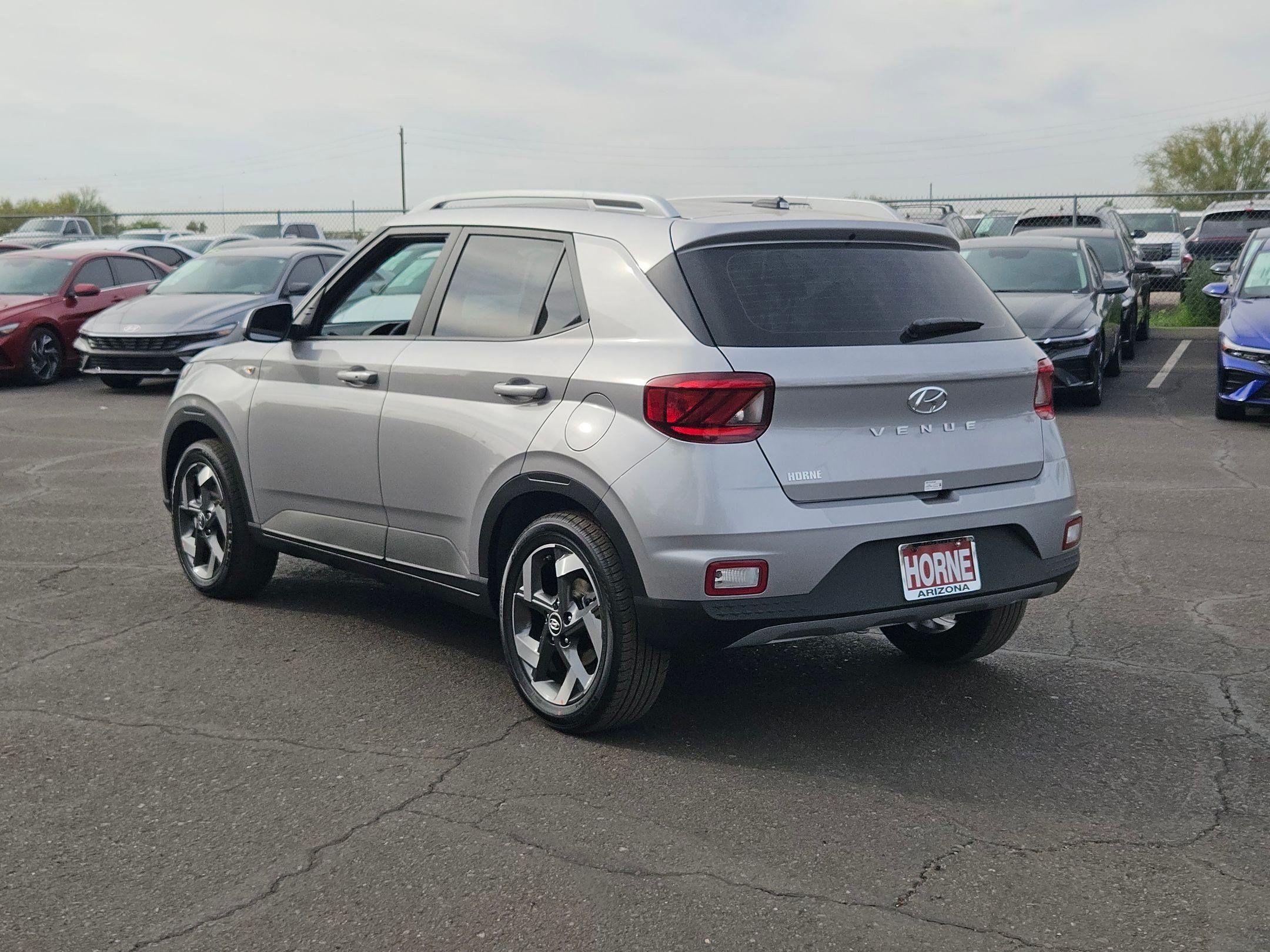 New 2026 Hyundai Venue SEL FWD image 4