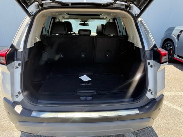 Certified 2021 Nissan Rogue SL w/ Premium Package AWD/4WD image 27