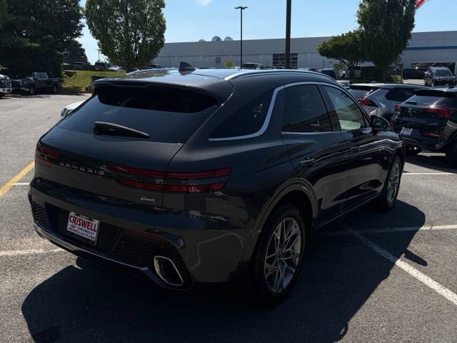 Used 2025 Genesis GV70 2.5T AWD/4WD image 8