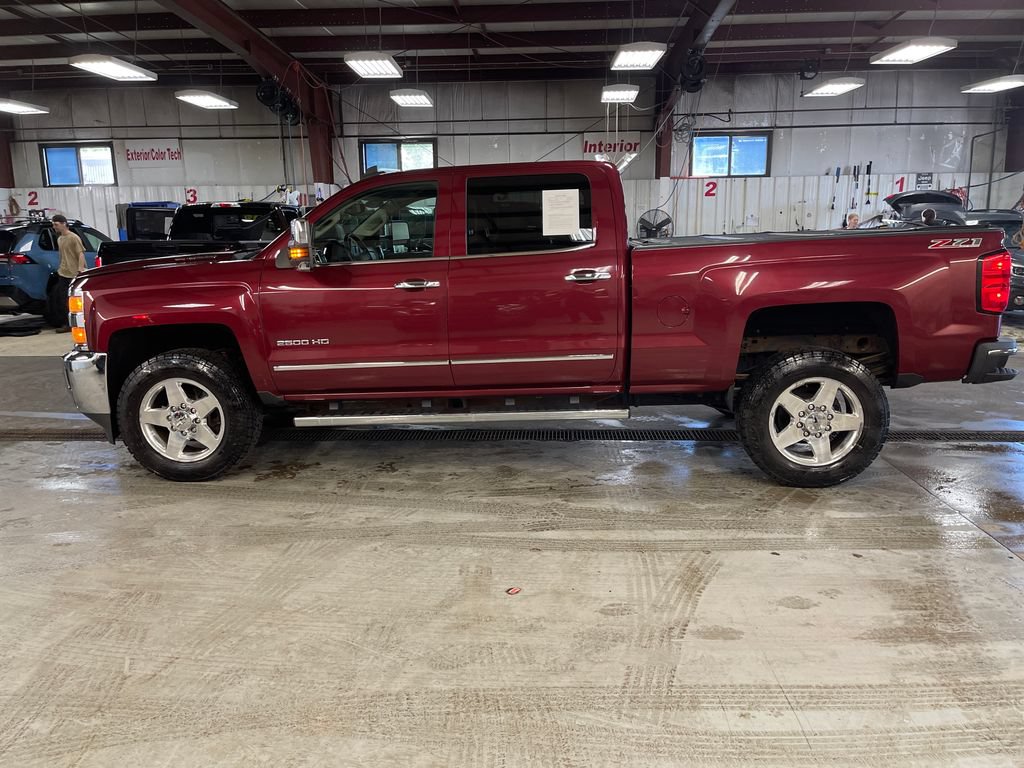 Used 2015 Chevrolet Silverado 2500 LTZ w/ Duramax Plus Package AWD/4WD image 2