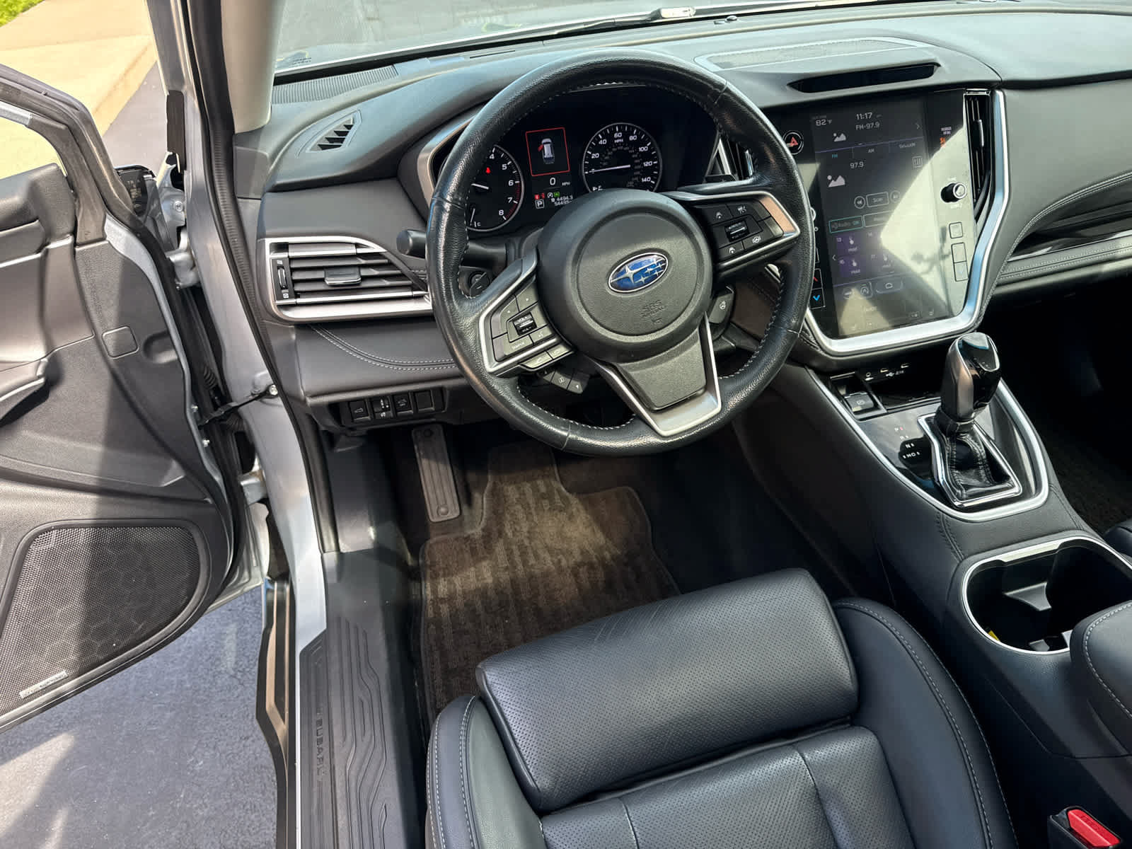 Used 2021 Subaru Outback Limited AWD/4WD image 5