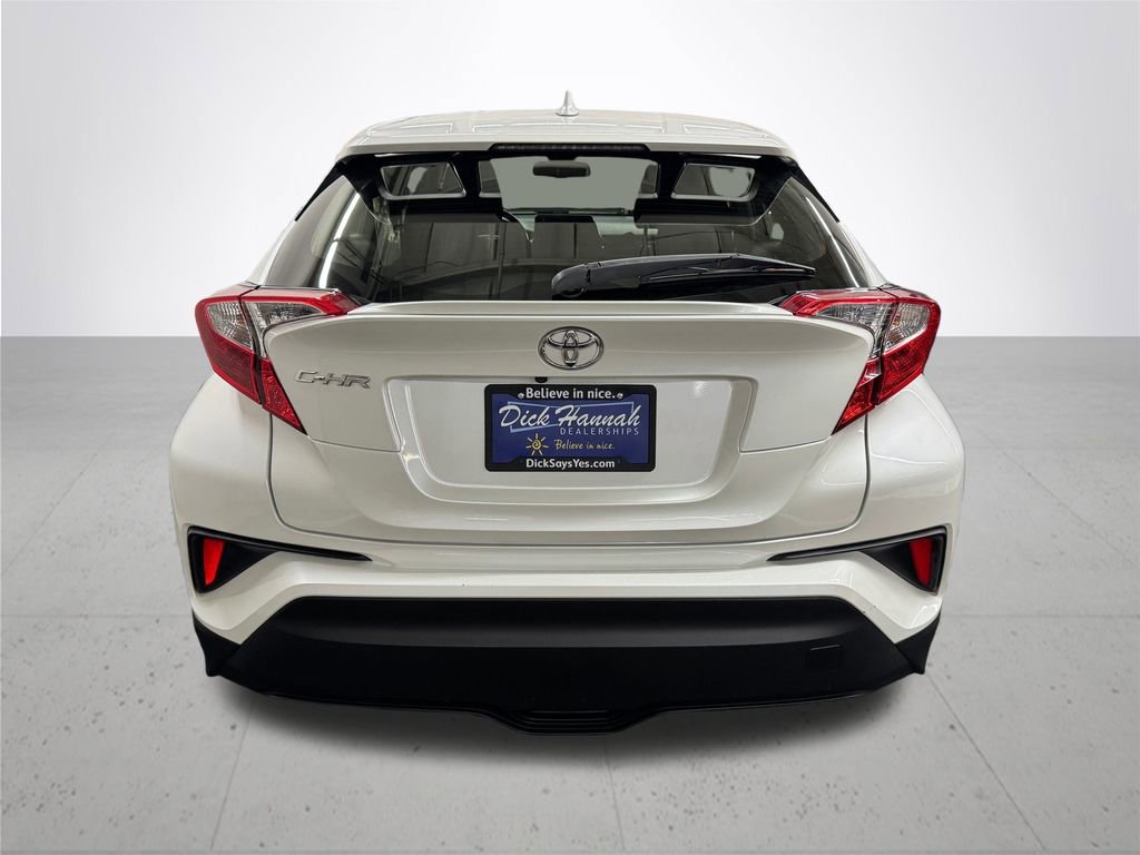 Used 2018 Toyota C-HR XLE image 5