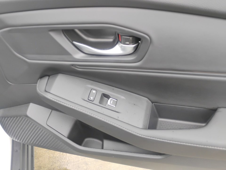 Certified 2025 Honda Accord Sport image 31