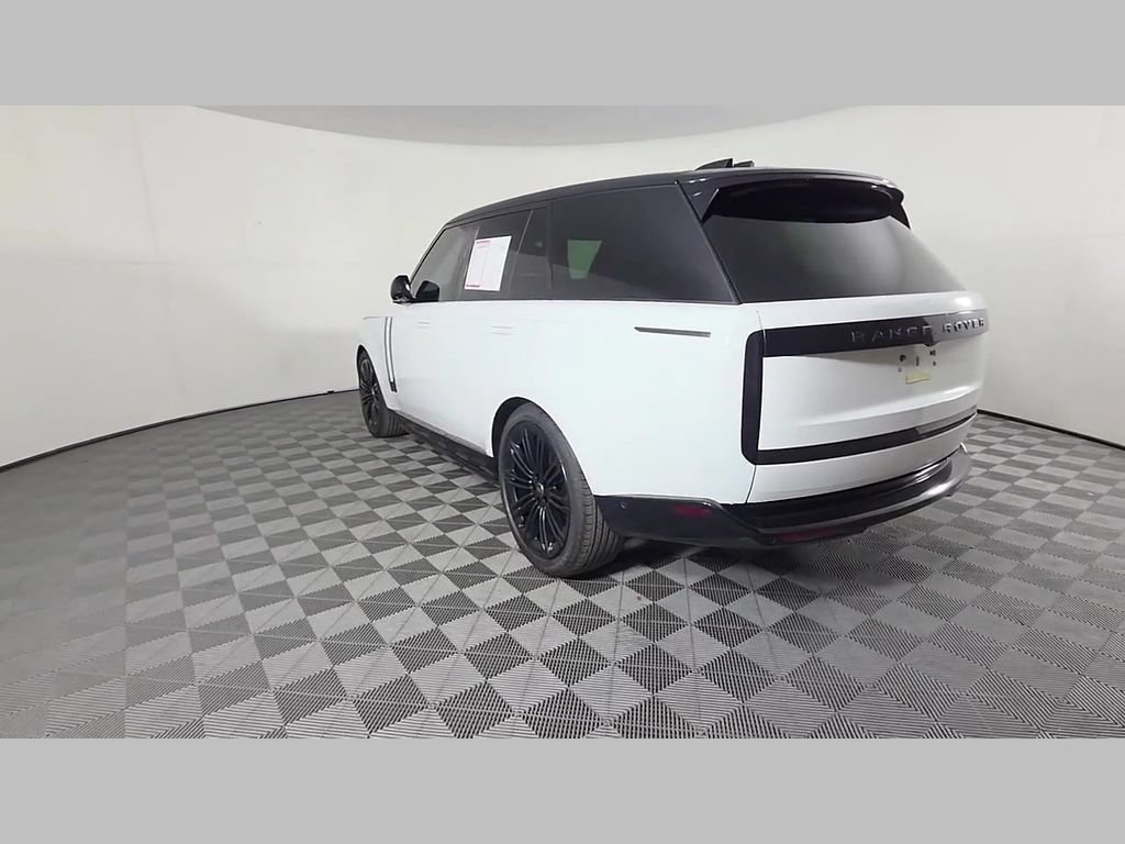 Used 2024 Land Rover Range Rover SE AWD/4WD image 45