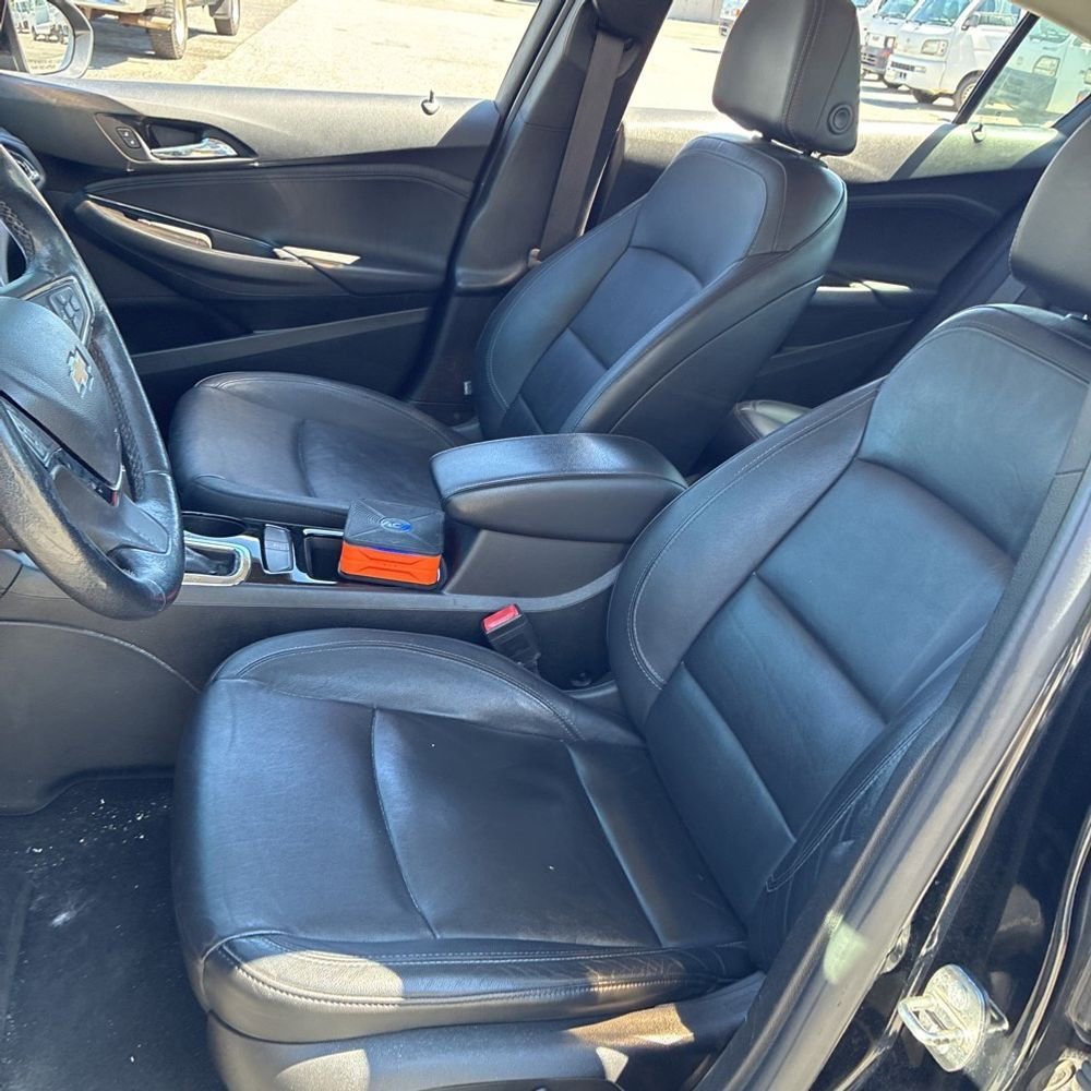 Used 2016 Chevrolet Cruze Premier FWD image 5