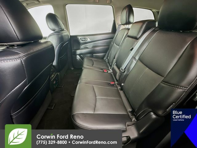Used 2020 Nissan Pathfinder Platinum image 29