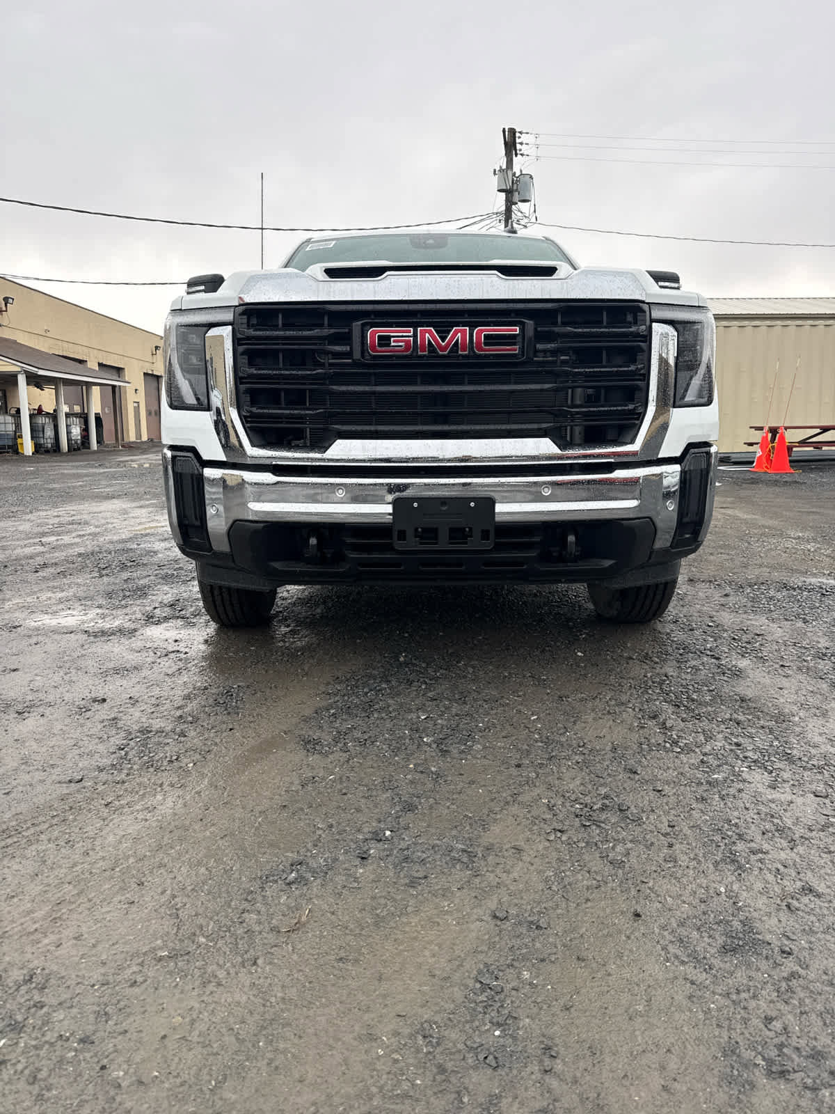 New 2026 GMC Sierra 2500 Pro w/ 1SA Pro Safety Plus Package AWD/4WD image 16
