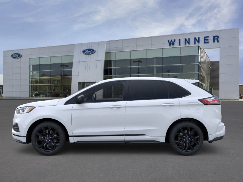 New 2024 Ford Edge SE w/ Black Appearance Package image 3