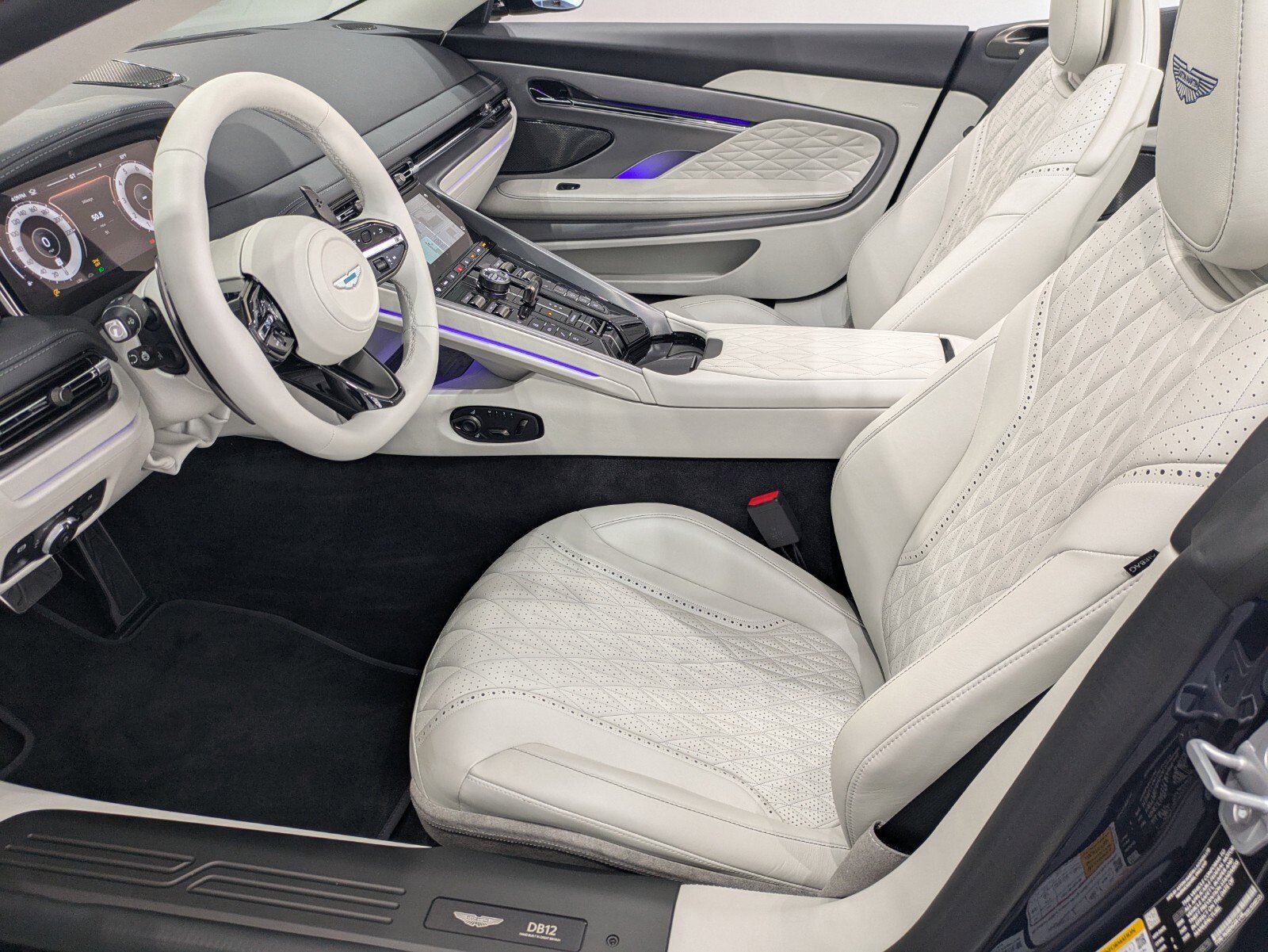 New 2026 Aston Martin DB12 Convertible image 17