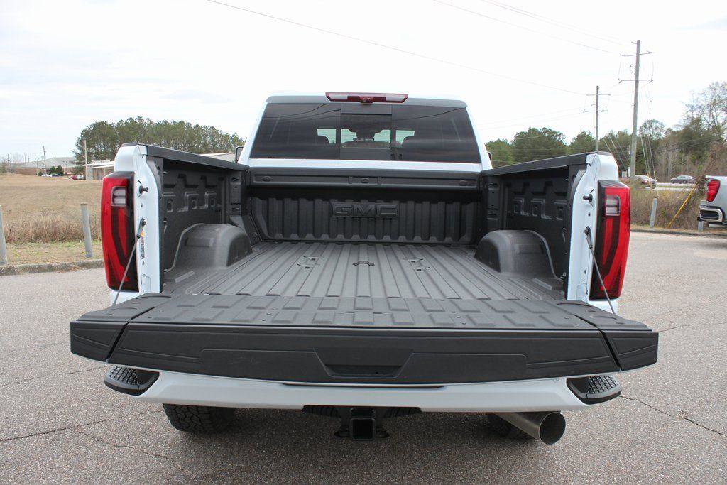 New 2026 GMC Sierra 2500 Denali Ultimate image 21