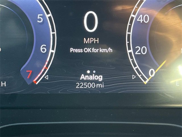 Used 2024 Jeep Grand Cherokee L Laredo w/ Luxury Tech Group I image 37