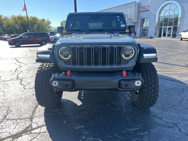 Used 2024 Jeep Wrangler Unlimited Rubicon w/ Technology Group image 21