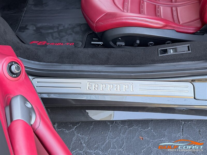 Used 2021 Ferrari F8 Tributo RWD image 25
