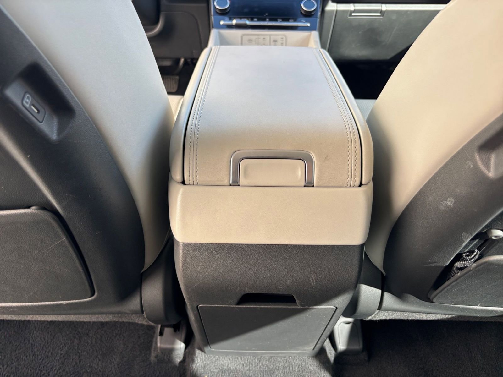 Used 2025 Hyundai Santa Fe SEL image 24