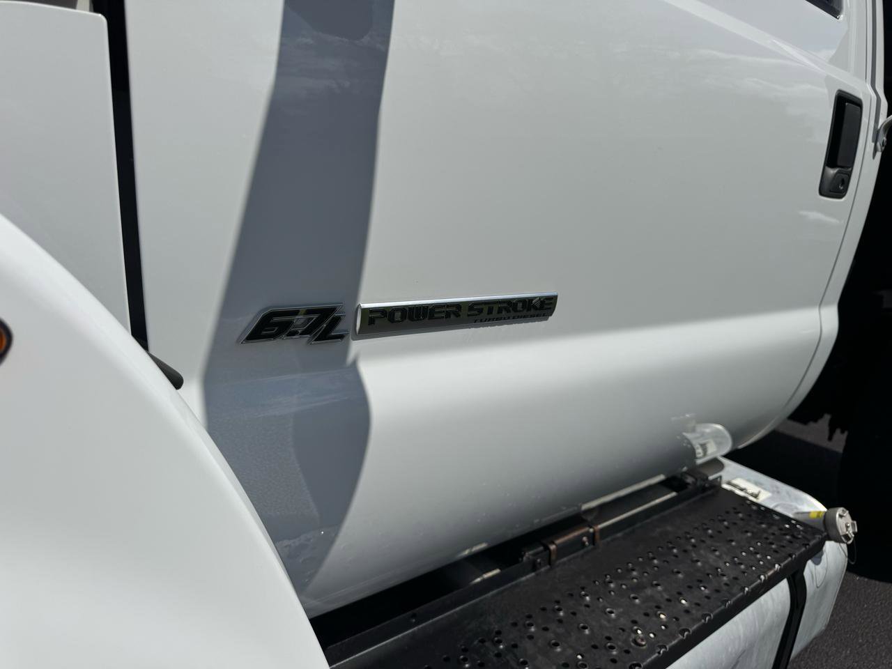 Used 2016 Ford F650 2WD Regular Cab Super Duty image 24