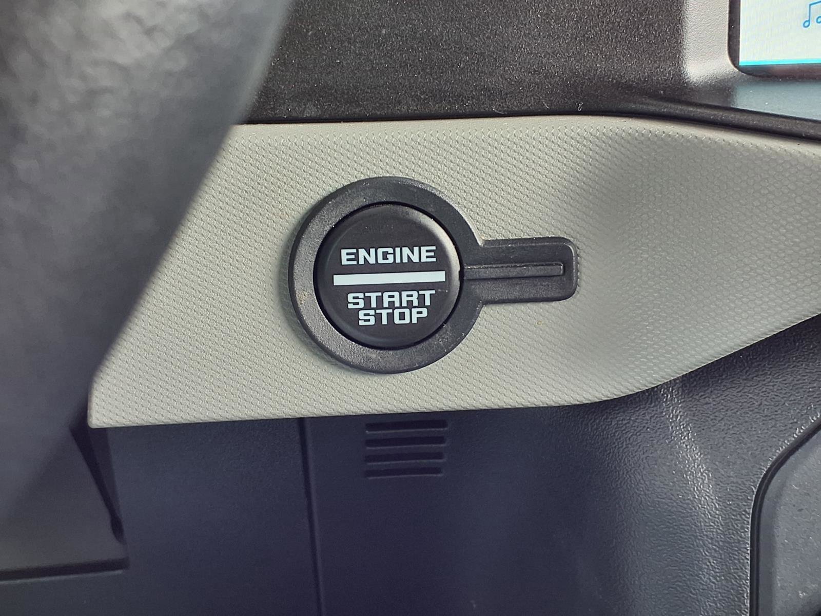 Used 2022 Ford Bronco Badlands image 17