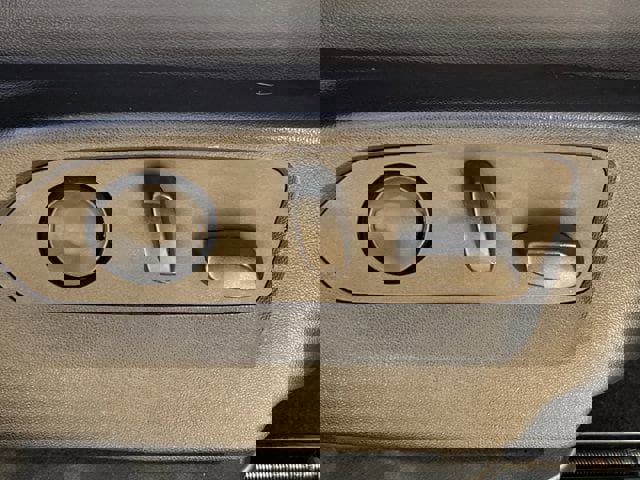 Used 2022 GMC Yukon AT4 image 28