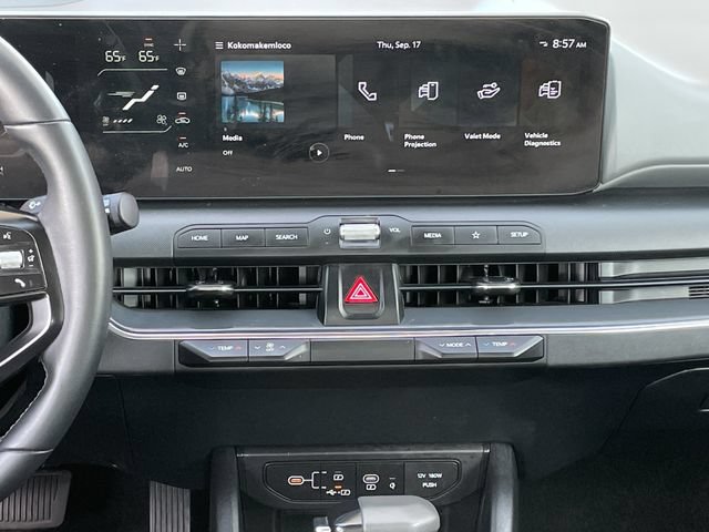 Used 2025 Kia K4 EX FWD image 15