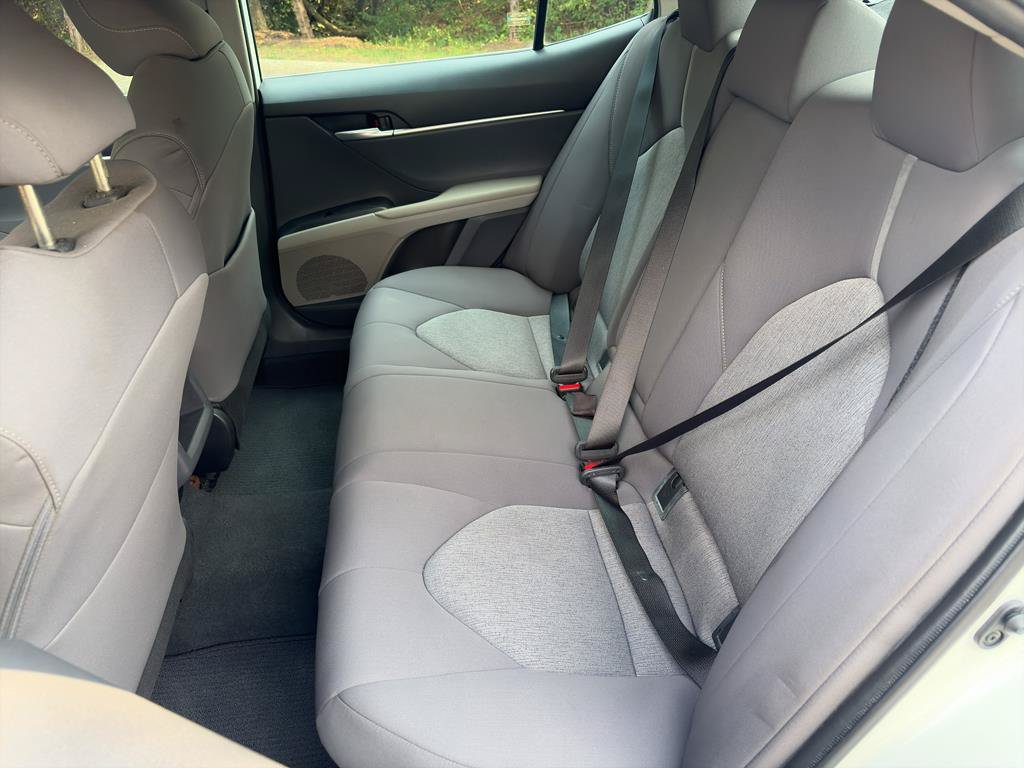 Used 2022 Toyota Camry LE FWD image 22