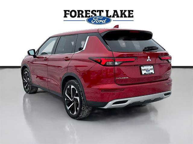 Used 2023 Mitsubishi Outlander SE image 5