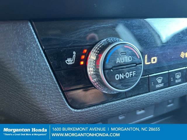 Used 2024 Mitsubishi Outlander SE Black Edition AWD/4WD image 22