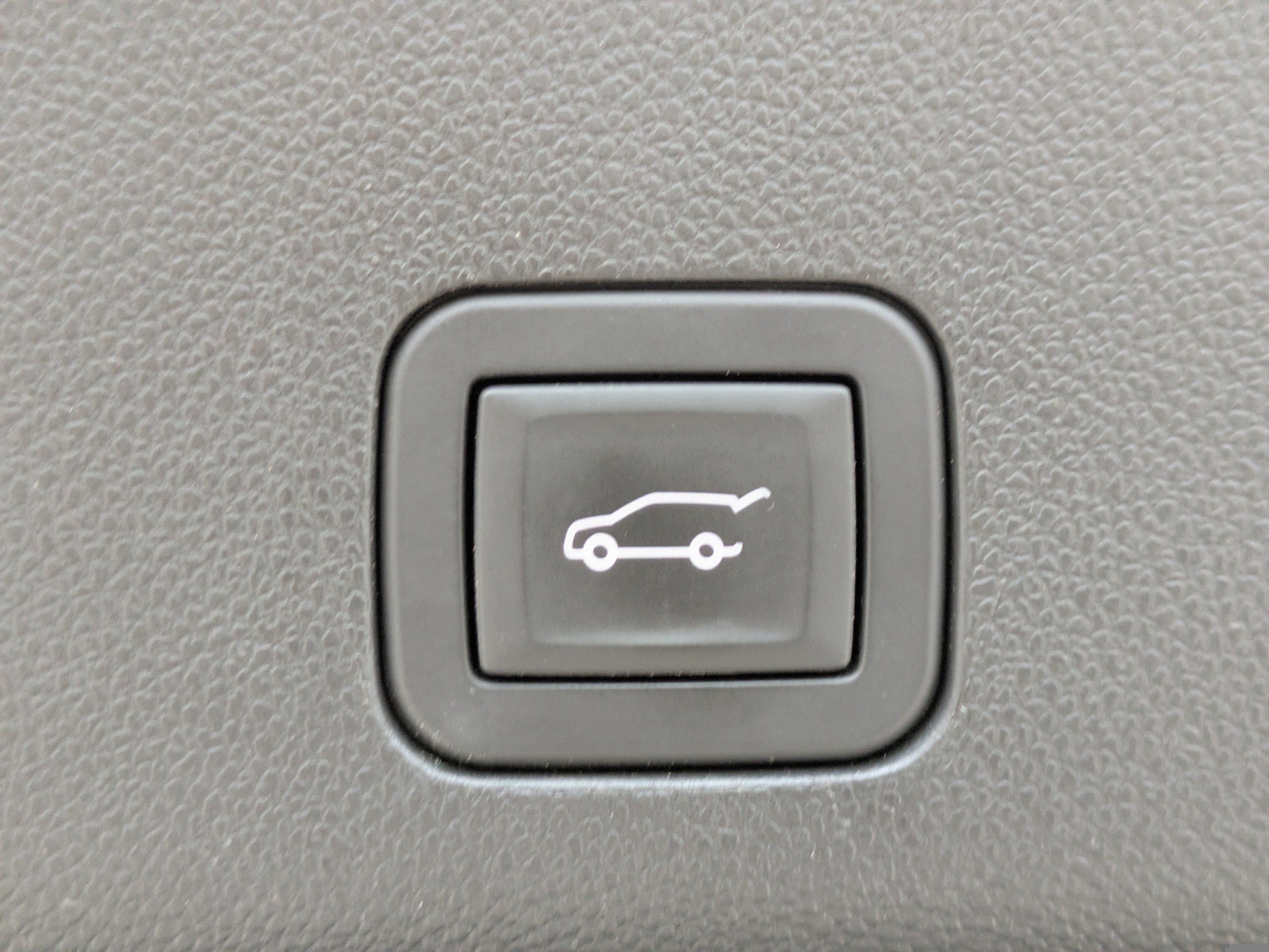 Used 2024 Chevrolet Suburban RST image 13