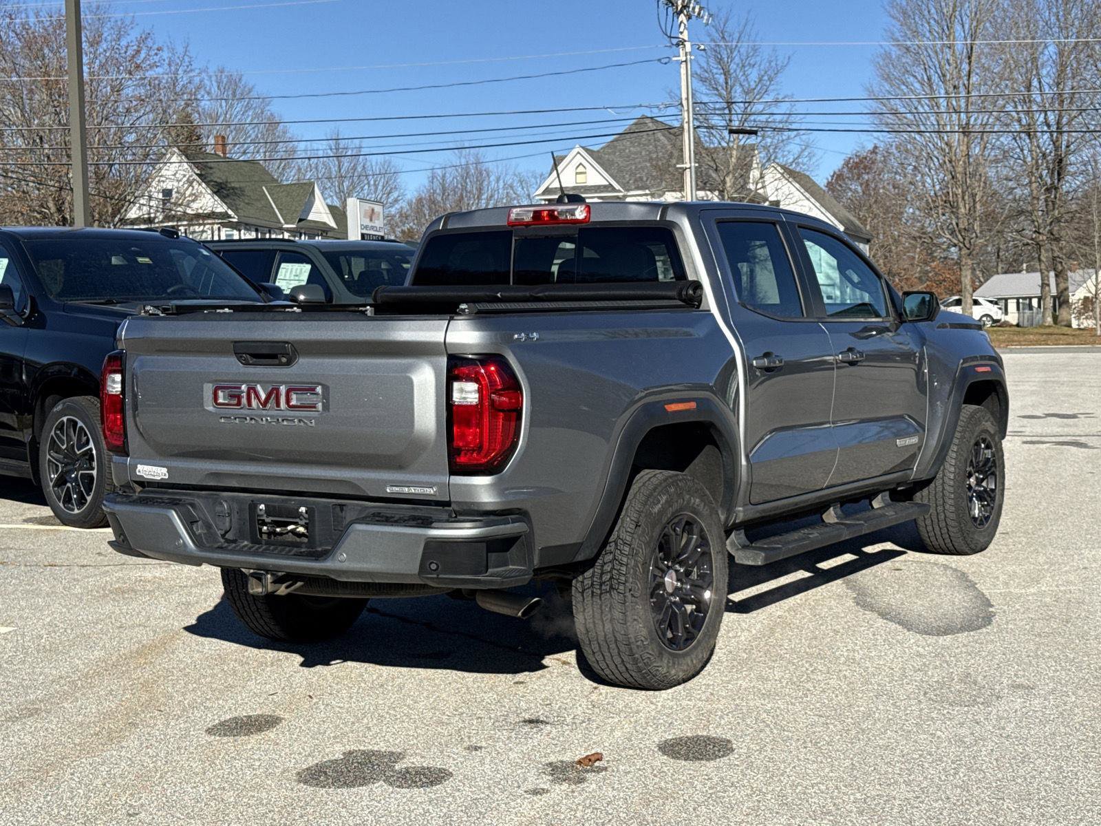 Used 2023 GMC Canyon Elevation w/ Elevation Premium Package image 7