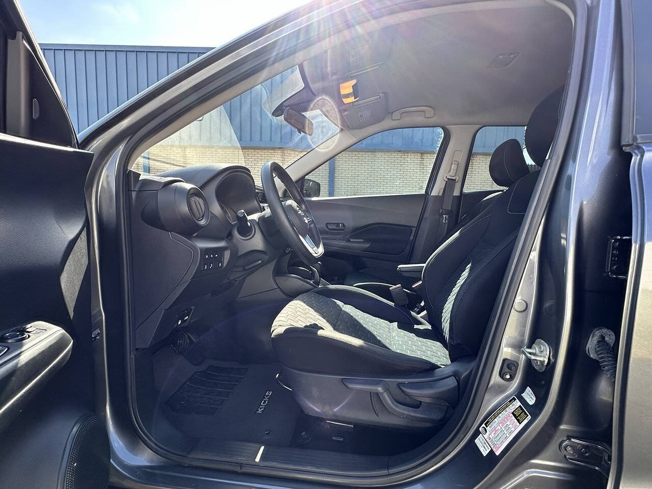 Used 2021 Nissan Kicks S FWD image 17