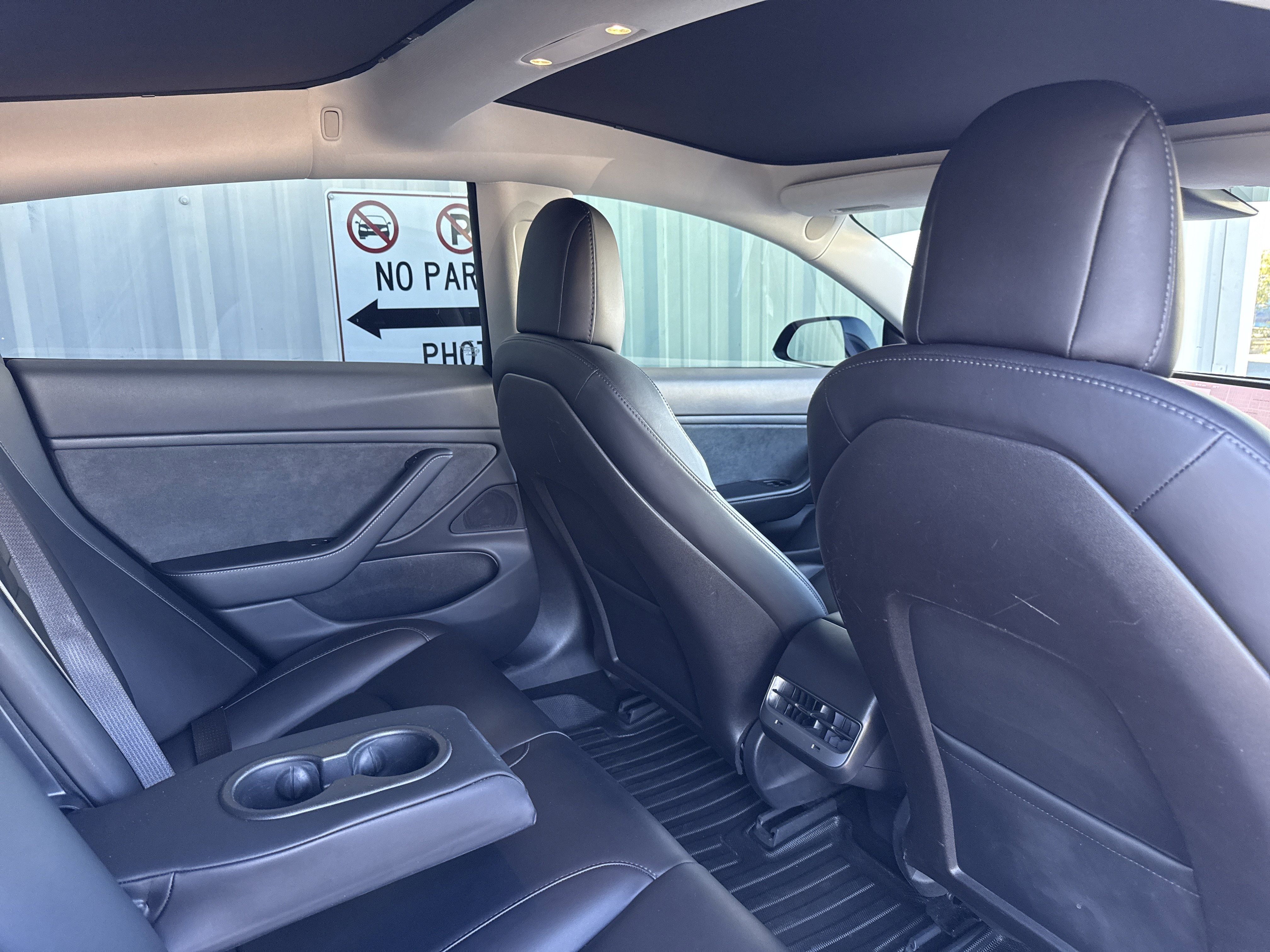 Used 2018 Tesla Model 3 Long Range image 51