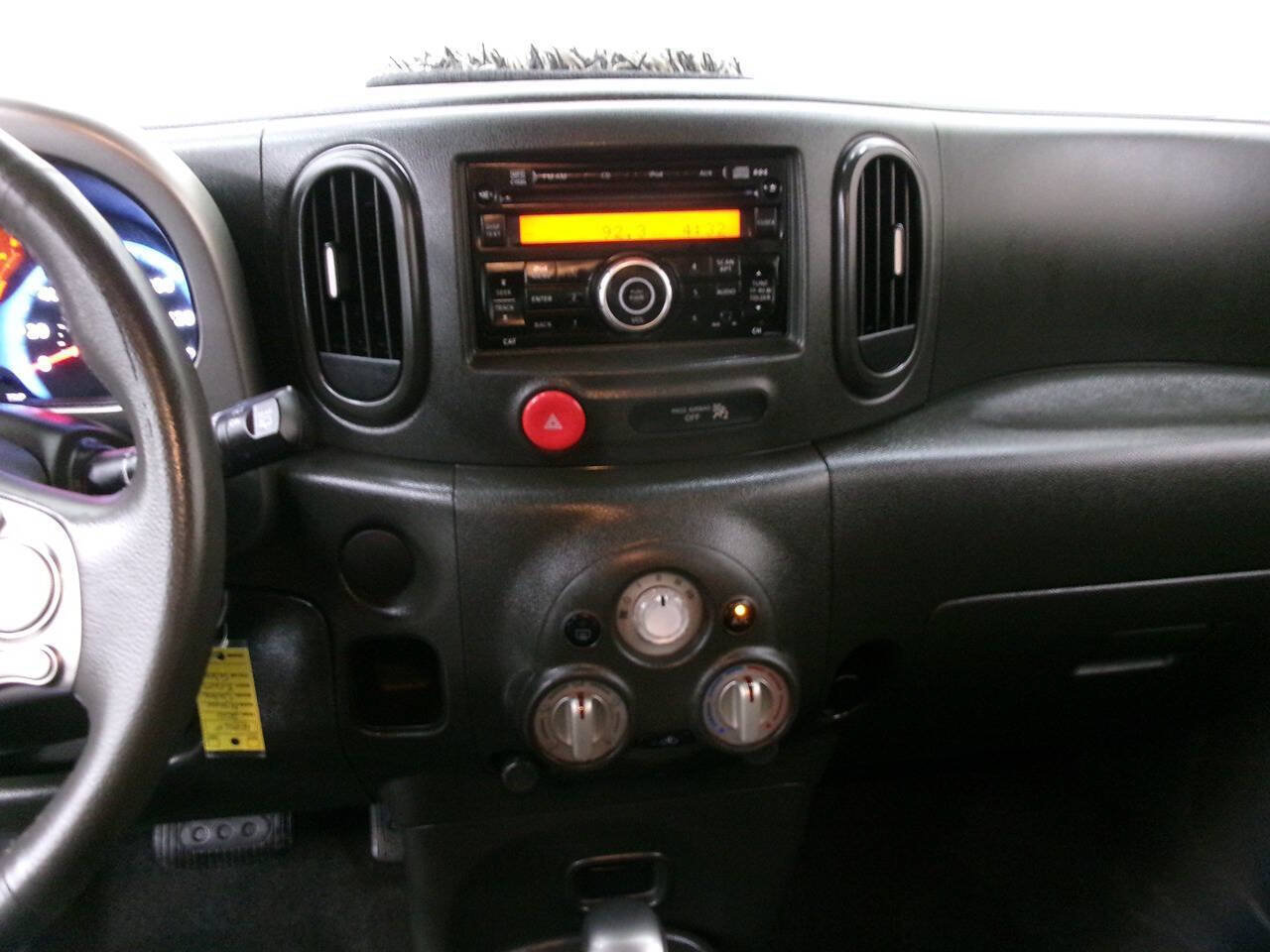 Used 2010 Nissan Cube 1.8 S w/ Interior Illumination Pkg FWD image 31