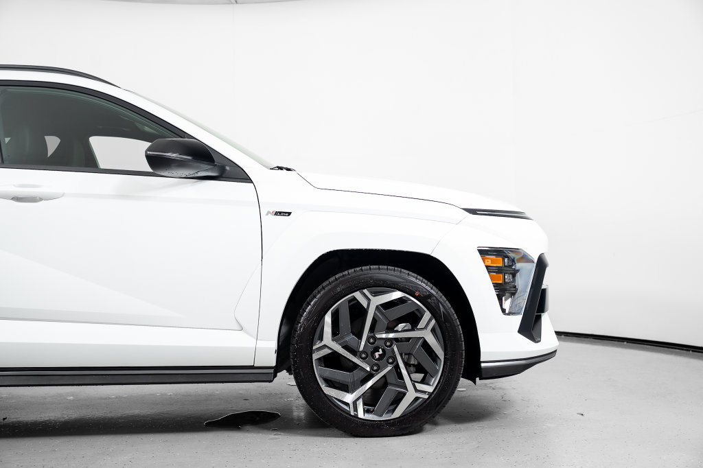 Certified 2024 Hyundai Kona N Line FWD image 4