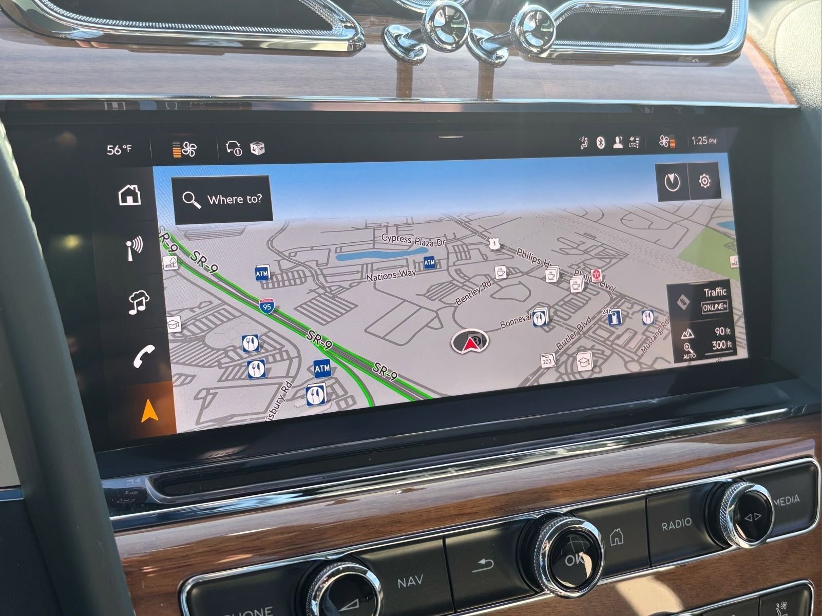 New 2025 Bentley Bentayga Extended Wheelbase image 42