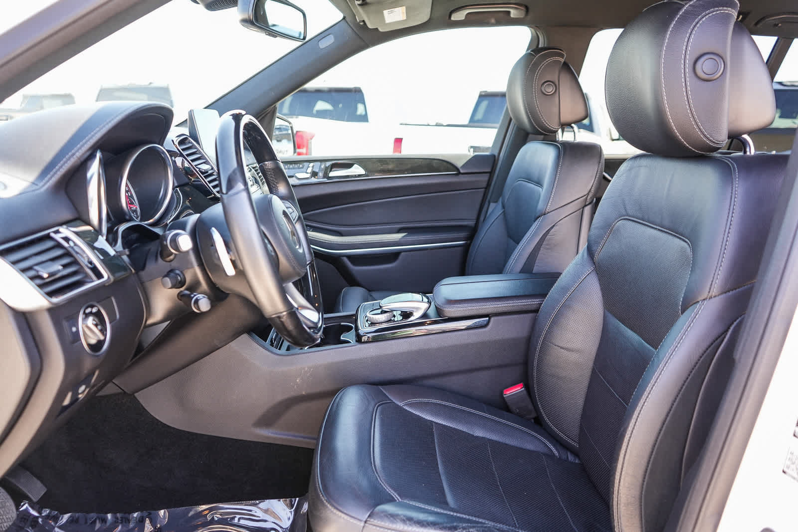 Used 2019 Mercedes-Benz GLS 550 4MATIC image 18