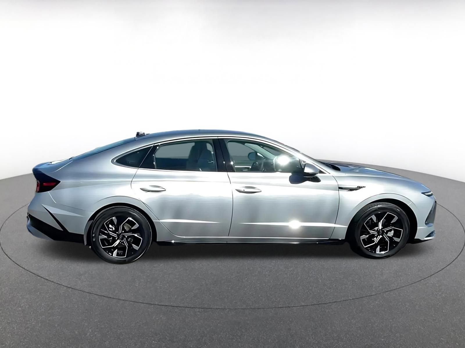 Used 2025 Hyundai Sonata SEL image 14