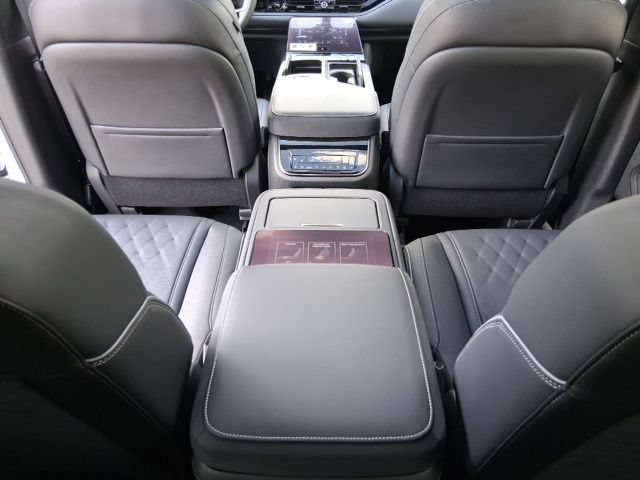 New 2026 INFINITI QX80 Autograph w/ Premium Cargo Package AWD/4WD image 27