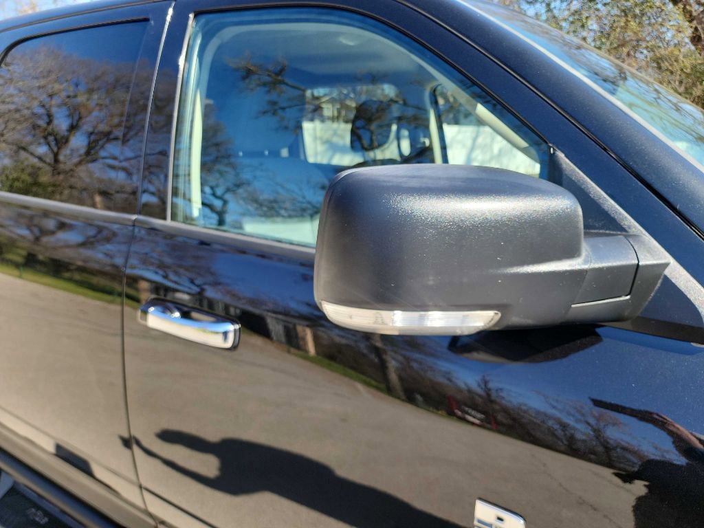 Used 2018 RAM 2500 SLT w/ Luxury Group image 14