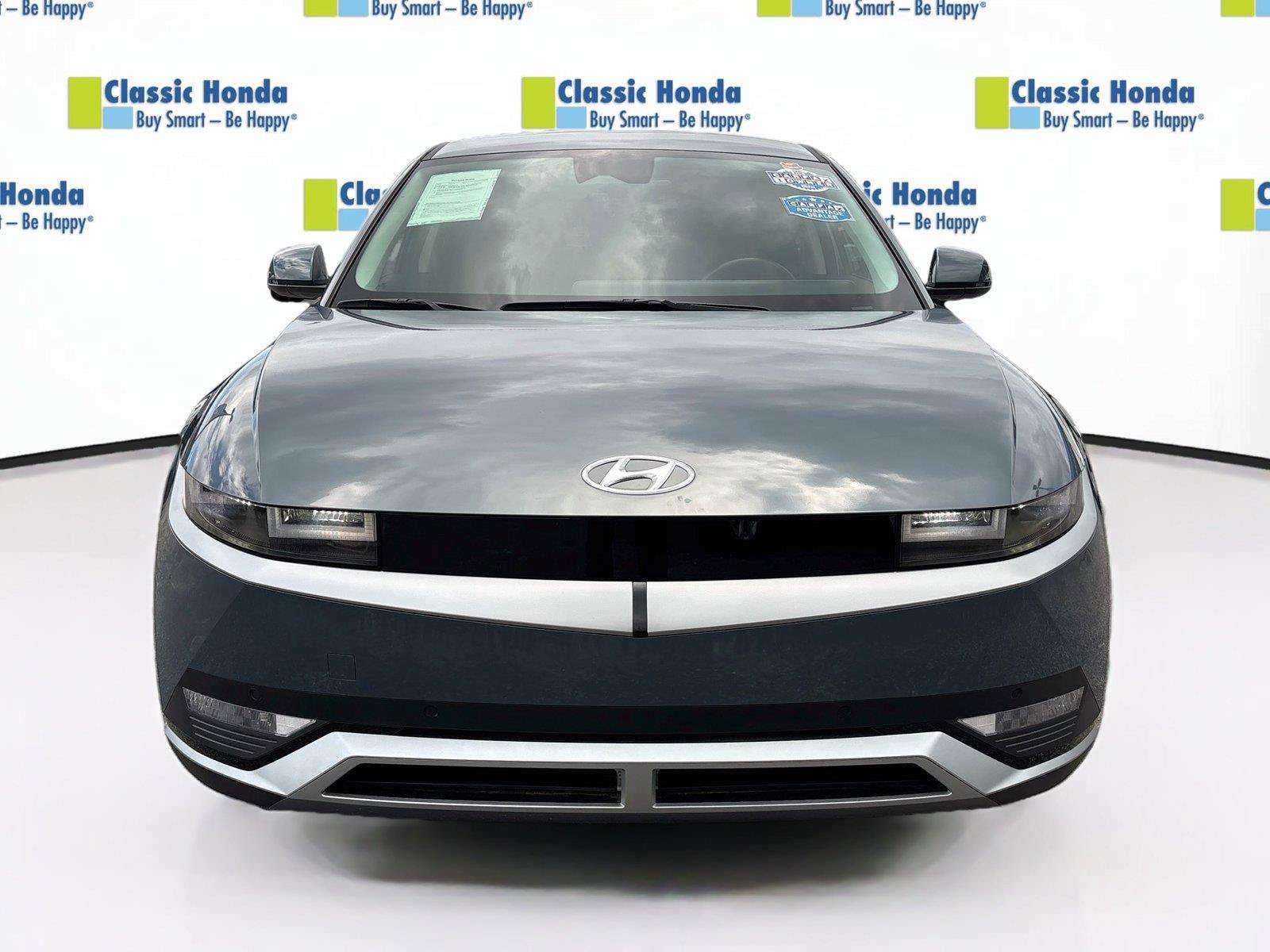 Used 2024 Hyundai Ioniq 5 SEL RWD image 2