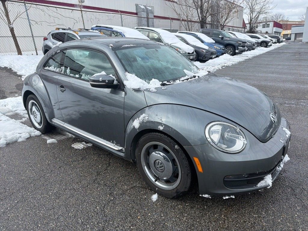 Used 2012 Volkswagen Beetle 2.5