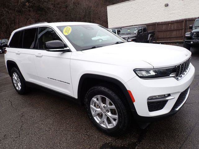 Certified 2023 Jeep Grand Cherokee Limited AWD/4WD image 9